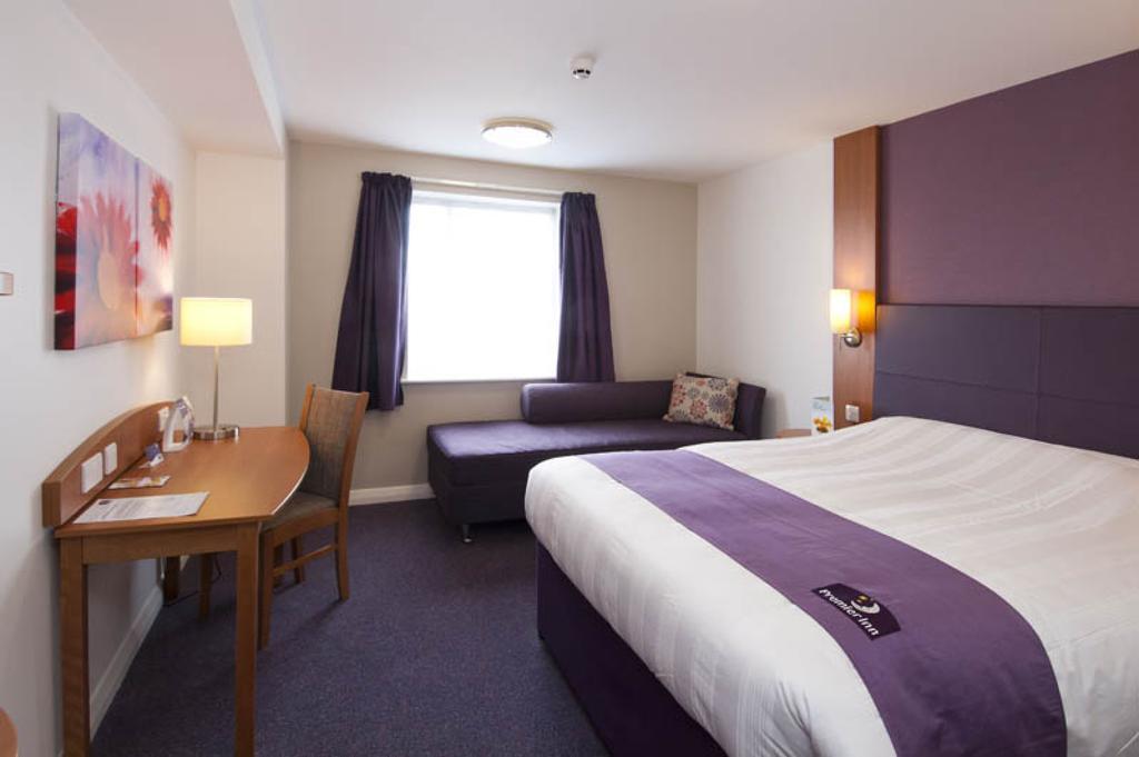 Premier Inn Stratford- Upon- Avon Central Stratford-upon-Avon Exterior foto